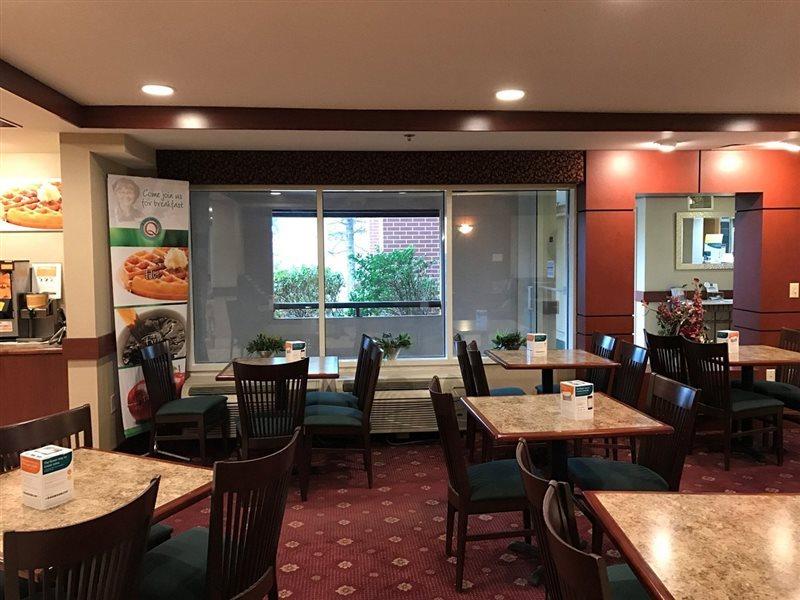 Quality Inn Milwaukee- Brookfield Eksteriør billede